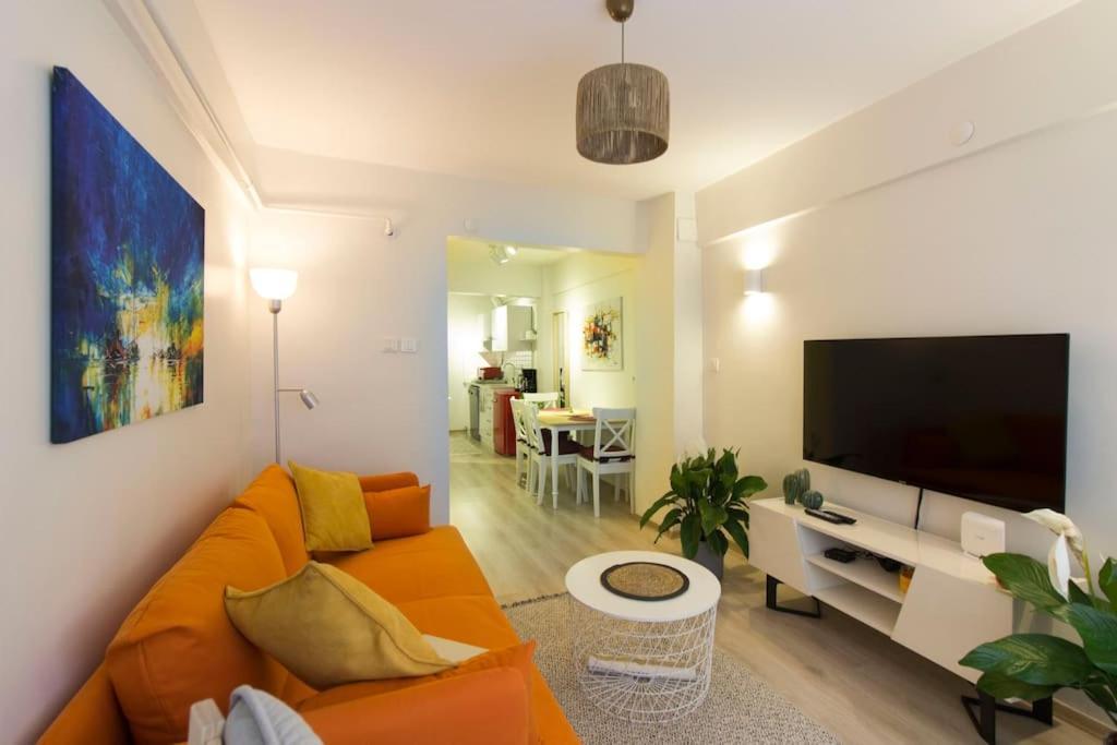 Fully Renovated 2br Flat In Prime Location At Moda *